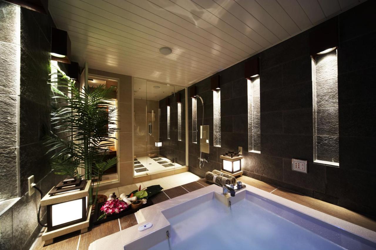 Le Ciel Spa & Resort (Adults Only) Tsurugashima Exterior photo